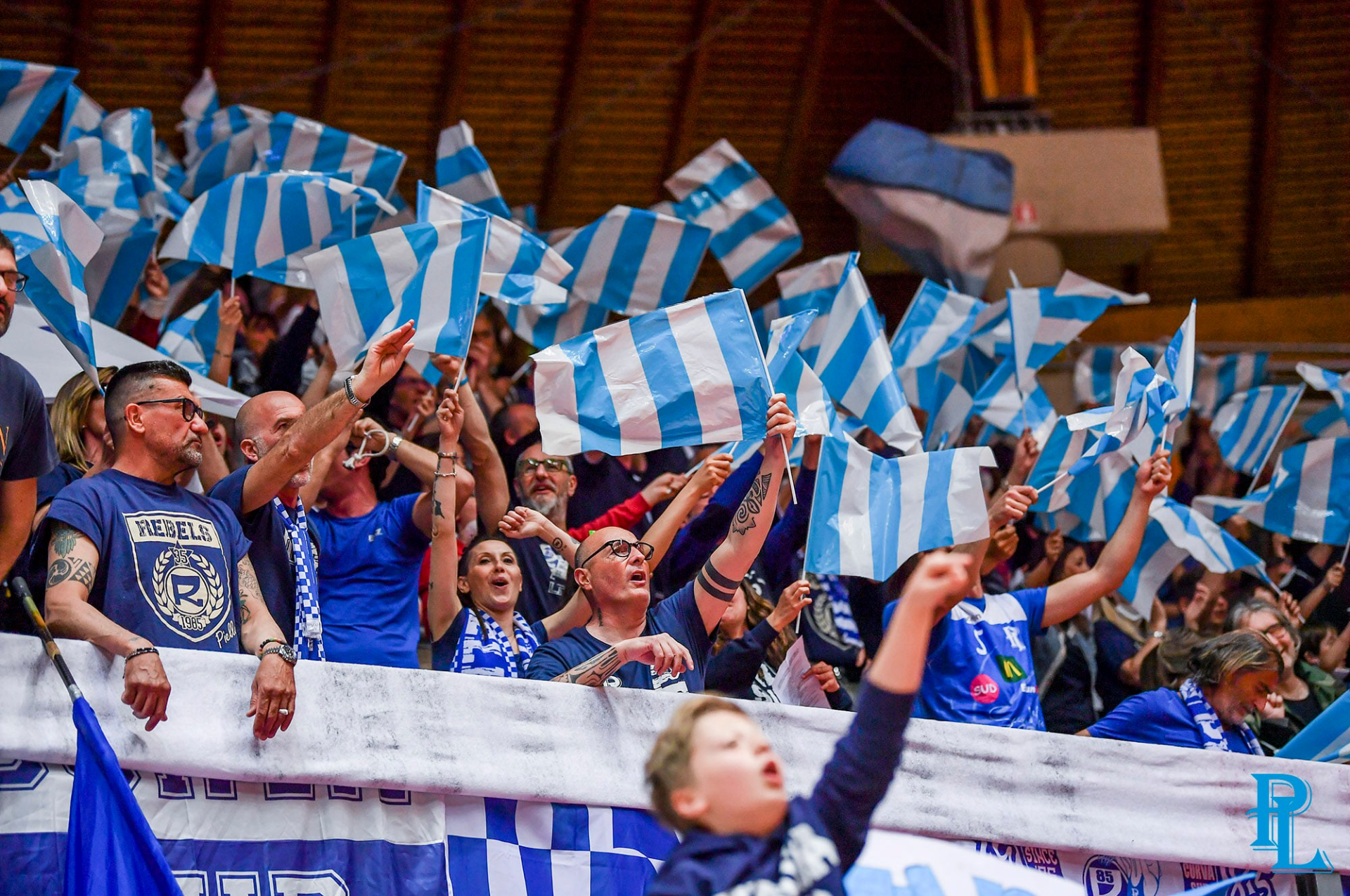 Pielle supporters