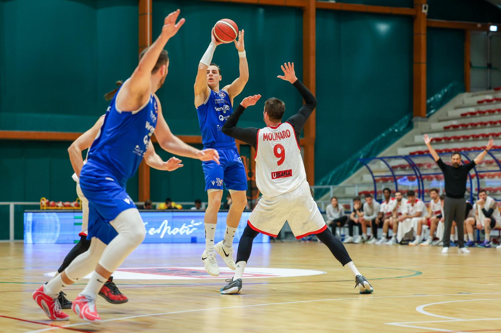 Serie B Nazionale: la VeroDol CBD PL scivola sul parquet di Chiusi